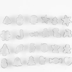Adventskalender med 24 pepparkaksformar