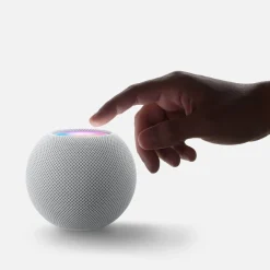 Apple HomePod Mini högtalare med Siri röstassistent