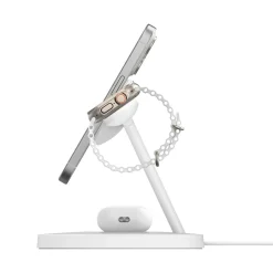 Belkin BoostCharge Pro trådlös laddare 3-i-1 Qi2, 15 W