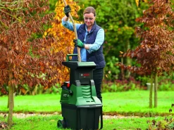 Bosch AXT 22 D kompostkvarn, 2200 W