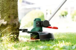 Bosch grästrimmer UniversalGrassCut 18V-26, batteridriven