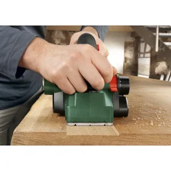Bosch PHO 2000 elhyvel med hyvelskär, 680 W