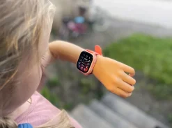 Cmee Play Pro G5 GPS-klocka för barn