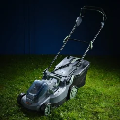 Cocraft LXC gräsklippare, 2 batterier, 1 laddare LM370-BL
