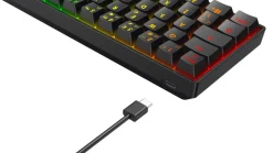 Deltaco Gaming DK470 tangentbord 60 procent RGB svart