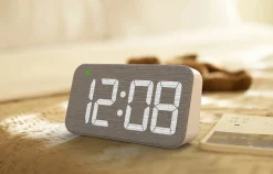 Digital termometer och hygrometer med tygfront, inomhus