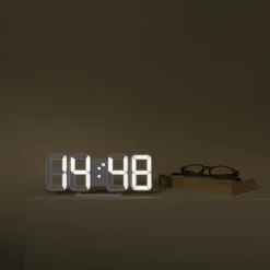 Digital väckarklocka med vitt ljus, USB