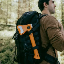 Fiskars X-series X13 ultralätt yxa för vandring