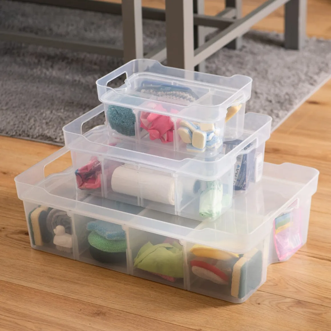 Förvaringslåda Modular plast med lock och fack, genomskinlig.