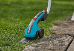 Gardena ClassicCut batteridriven grässax med hjul