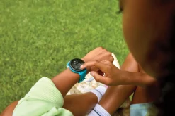 Garmin Bounce 2 GPS-klocka och smartklocka barn