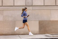 Garmin Venu X1 aktivitetsklocka med samtalsfunktion