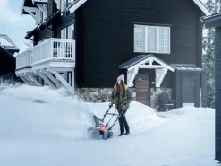 Husqvarna ST 143i batteridriven snöslunga med LED, 36 V