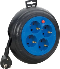 Kabelrulle 3 m, 4 jordade uttag, inomhus