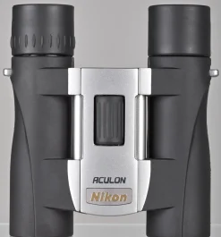 Kompaktkikare 10x25 Nikon Aculon A30