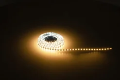 LED-list inomhus 5 meter, tunn och böjlig