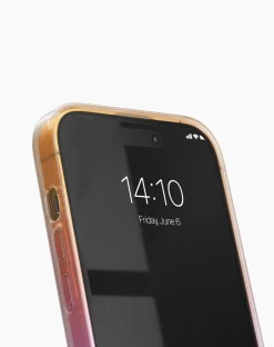 Mobilskal för iPhone 14 / iPhone 13, Ideal of Sweden Clear Case