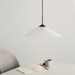 Northlight Ines plisserad taklampa vit, 45 cm