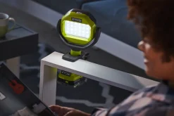 Ryobi arbetsbelysning One+ 18 V RLCL18-0, batteridriven
