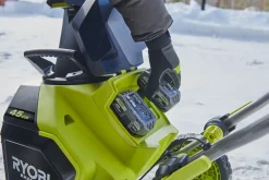 Ryobi batteridriven snöslunga RY18STX45A-0