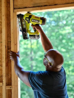 Ryobi spikpistol batteridriven 18 V 90 mm RFN1834X