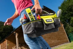 Ryobi verktygsväska RSSSOT1 small, öppen med handtag 17 liter