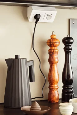 Schneider Wiser Exxact Zigbee 1-vägsuttag 16 A, vit