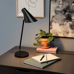 Skrivbordslampa Viktor Northlight