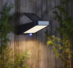 Solcellsbelysning med rörelsesensor