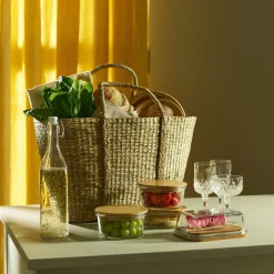 Stor flätad strandväska i strå