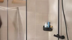 Tesa Lavaa duschkorg hörn, självhäftande, svart