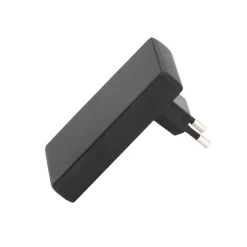 Väggladdare USB-C USB-A vinklad, 45 W
